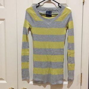 American Eagle shirt